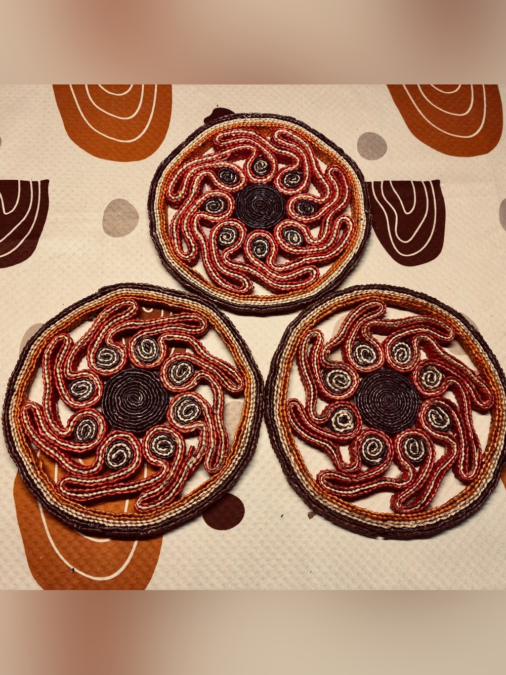 Round Woven Raffia Hot Pad Trivet Set